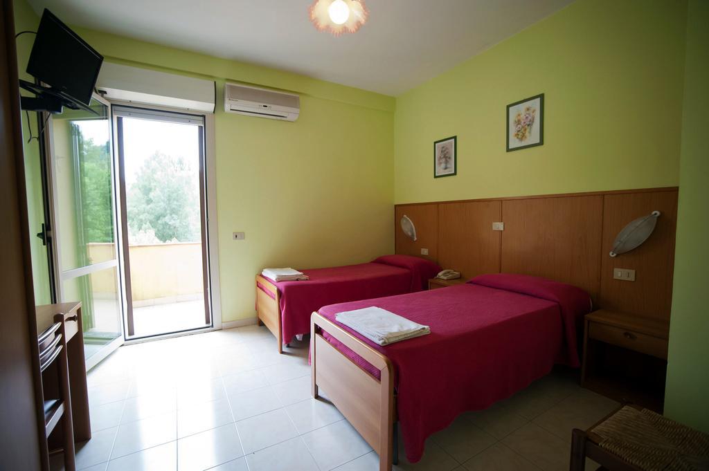 Albergo Magrini della Genga Genga  Zimmer foto